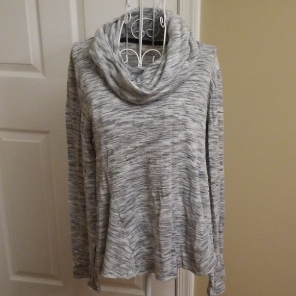 Cowl neck sweater - Picture 2 of 7